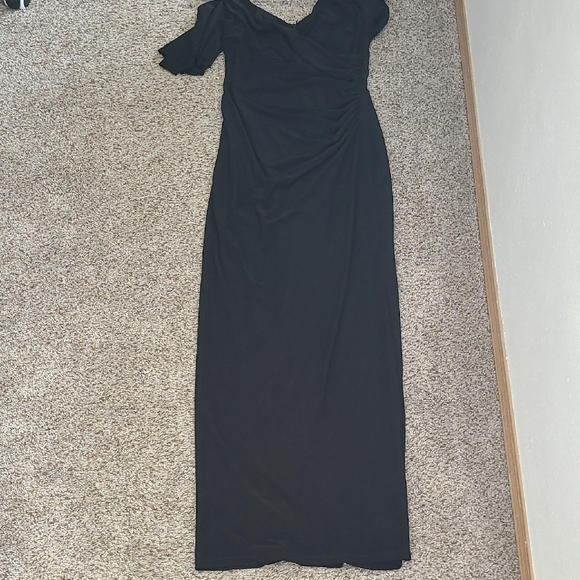 Ralph Lauren Black Cold Shoulder Gown - Picture 6 of 9